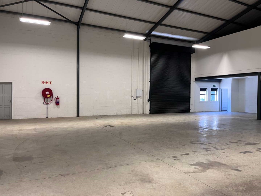 To Let commercial Property for Rent in Rivergate Western Cape